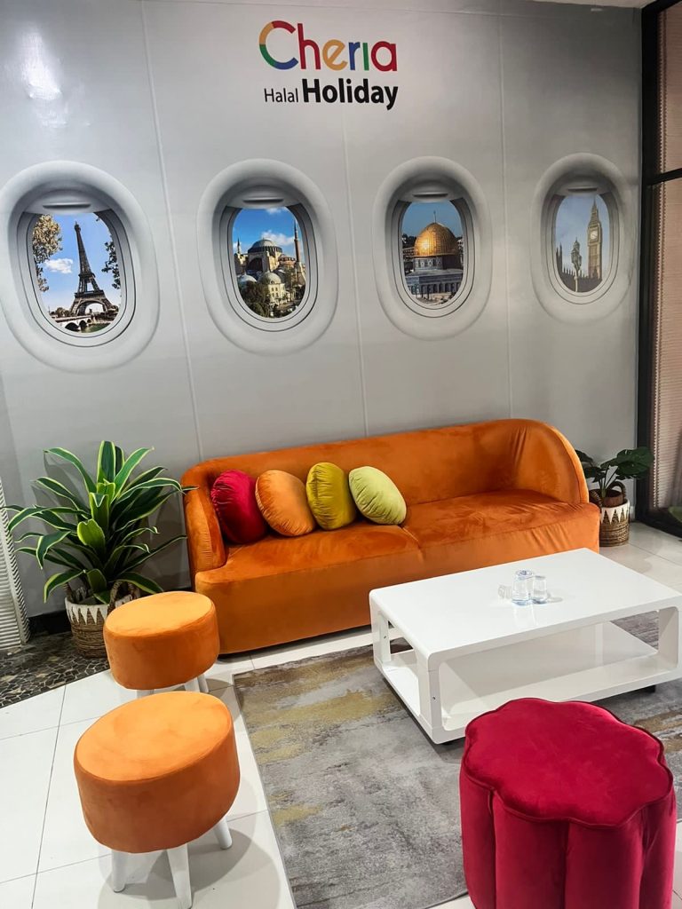 Sofa Surabaya Cheria Holiday